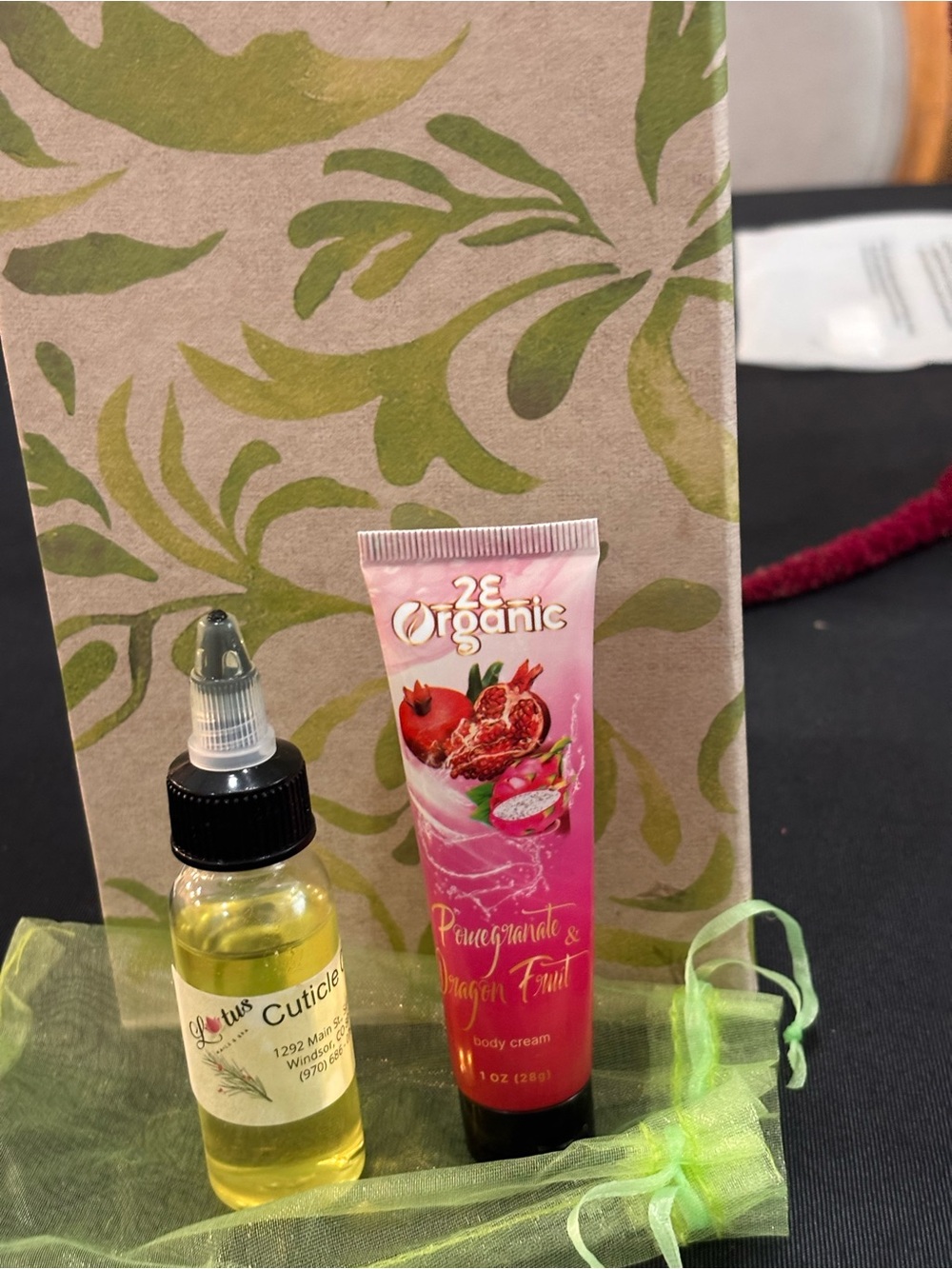 Pomegranate & Dragon Fruit Body Cream with Cuticle Oil - Pink & Yellow Duo - Picture 9 of 13